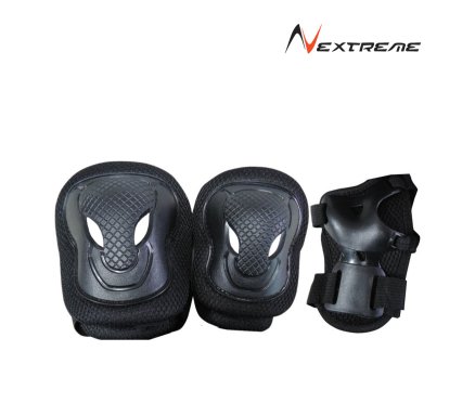 Nextreme Knee Protection Senior Malta | Protection Sets Malta | Sports Malta | Fitness Malta | Training Malta | Weightlifting Malta | Wellbeing Malta | Tip Top Sports Malta | Tip Top Malta